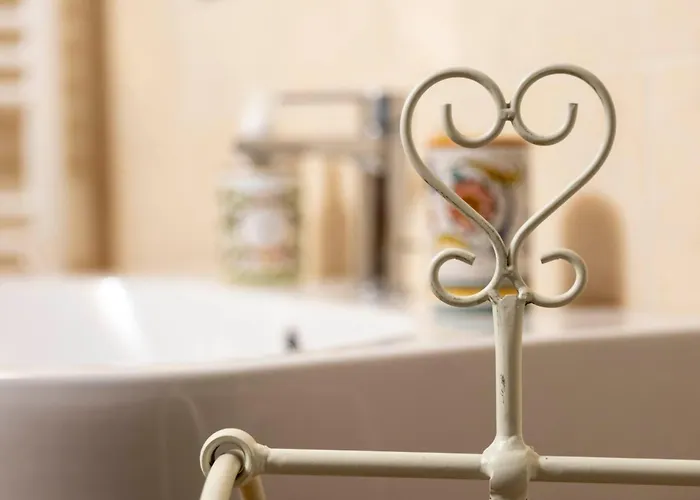 La Dolce Agogia Nyaraló